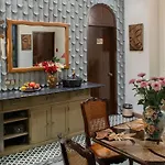 Aaron Boutique Hotel