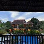 Golden Topaz Phu Quoc Resort