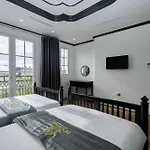 De Stefano Coffee And Hotel