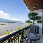 Cami Riverside Resort Da Nang