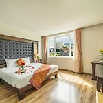 Ha Long Park Hotel