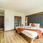 Ha Long Park Hotel
