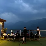 La Do 2 Homestay & Coffee