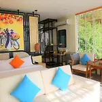 Tom Hill Boutique Resort & Spa