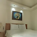 Veevoo Hotel