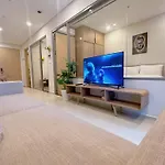The Song Apartment 5 Stars Rex House