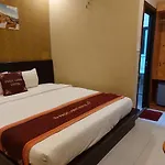 Phuc Long Hotel