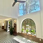 Oasis Home