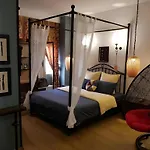 Gecko Hotel