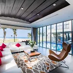The Yacht Villa