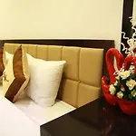 May Hotel