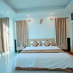 Anova Airport Hotel - Convenient & Friendly