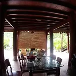 Ha Long Ecolodge