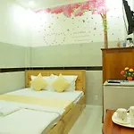 Hoang Chau Motel