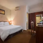 Aontel Grand