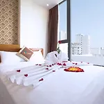 Charming Danang Hotel-203 Nguyen Van Thoai