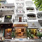 Iris Legend Hotel