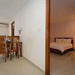 The Sun Apartment & Hotel