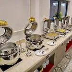 Crown Nguyen Hoang Hotel