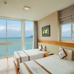 Dendro Beachfront Hotel