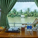 Tra Vinh Lodge