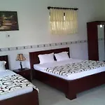 Ha Nga Bungalow