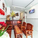 Oyo 828 Hoa Giay Hotel