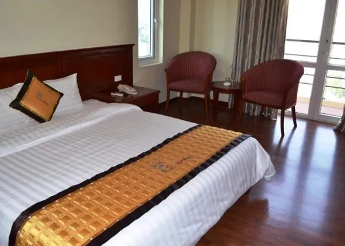 Crown Hotel