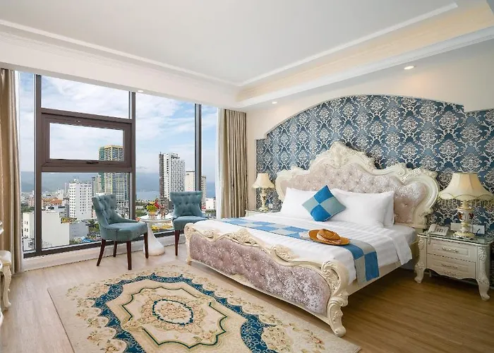 Golden Rose Hotel