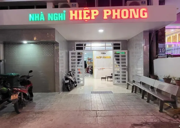 Khach San Hiep Phong