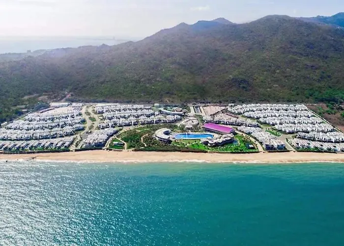 Luxury Villa 01 - Relax - Fun - Near Vung Tau