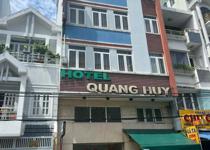 Quang Huy Hotel