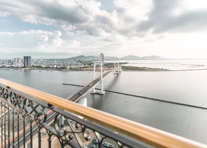 Danang Apartment With Sea View - Balcony