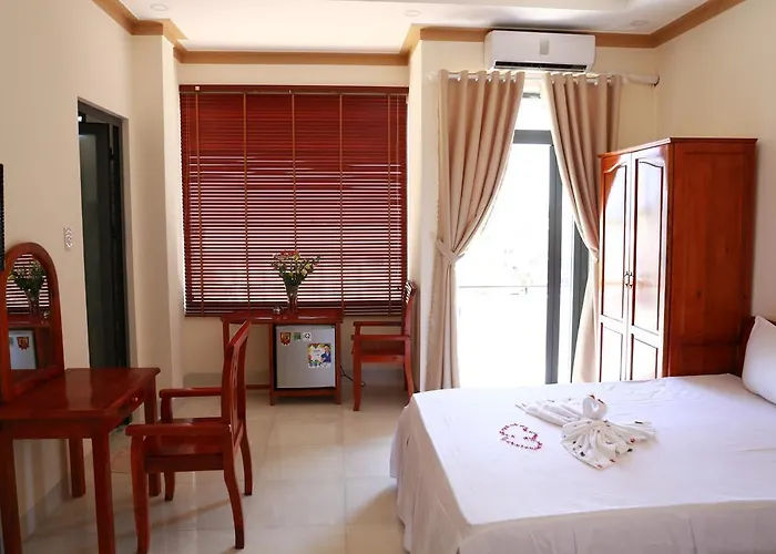 Lien Thong Hotel