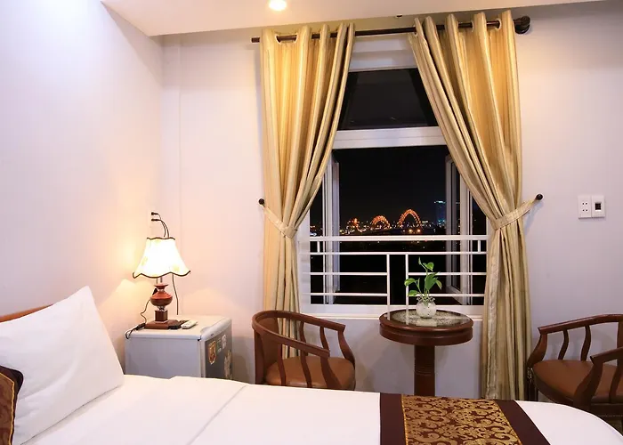 Cong Thuong Hotel