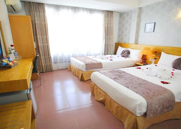 Madam Moon Hotel