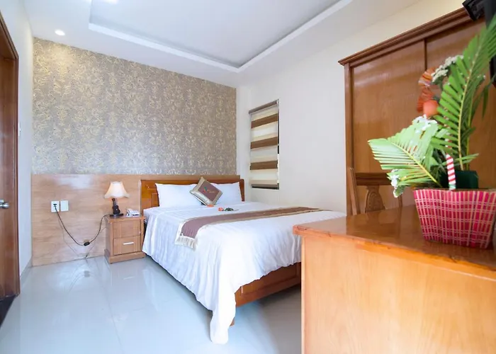 Charming Danang Hotel-203 Nguyen Van Thoai