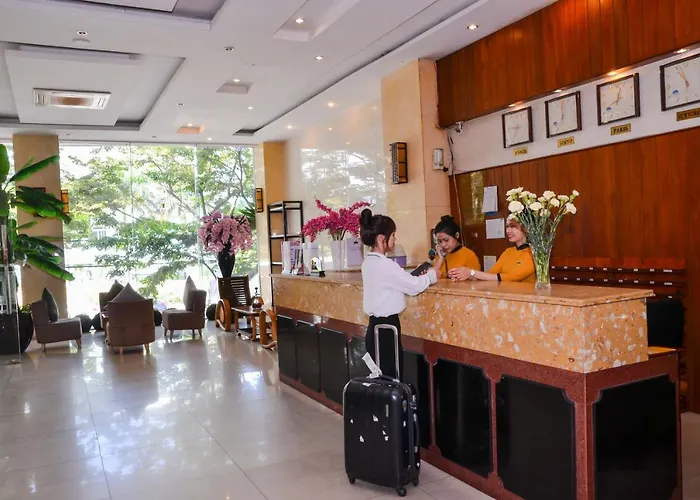 Queen Da Nang Hotel