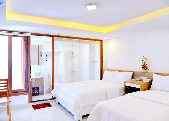 New Century Hotel