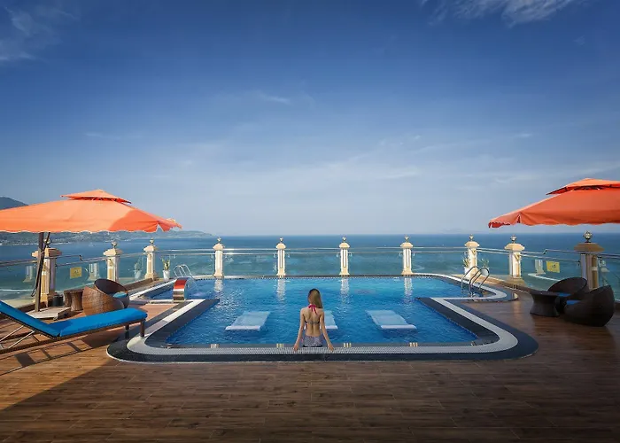 7 Seven Sea Hotel