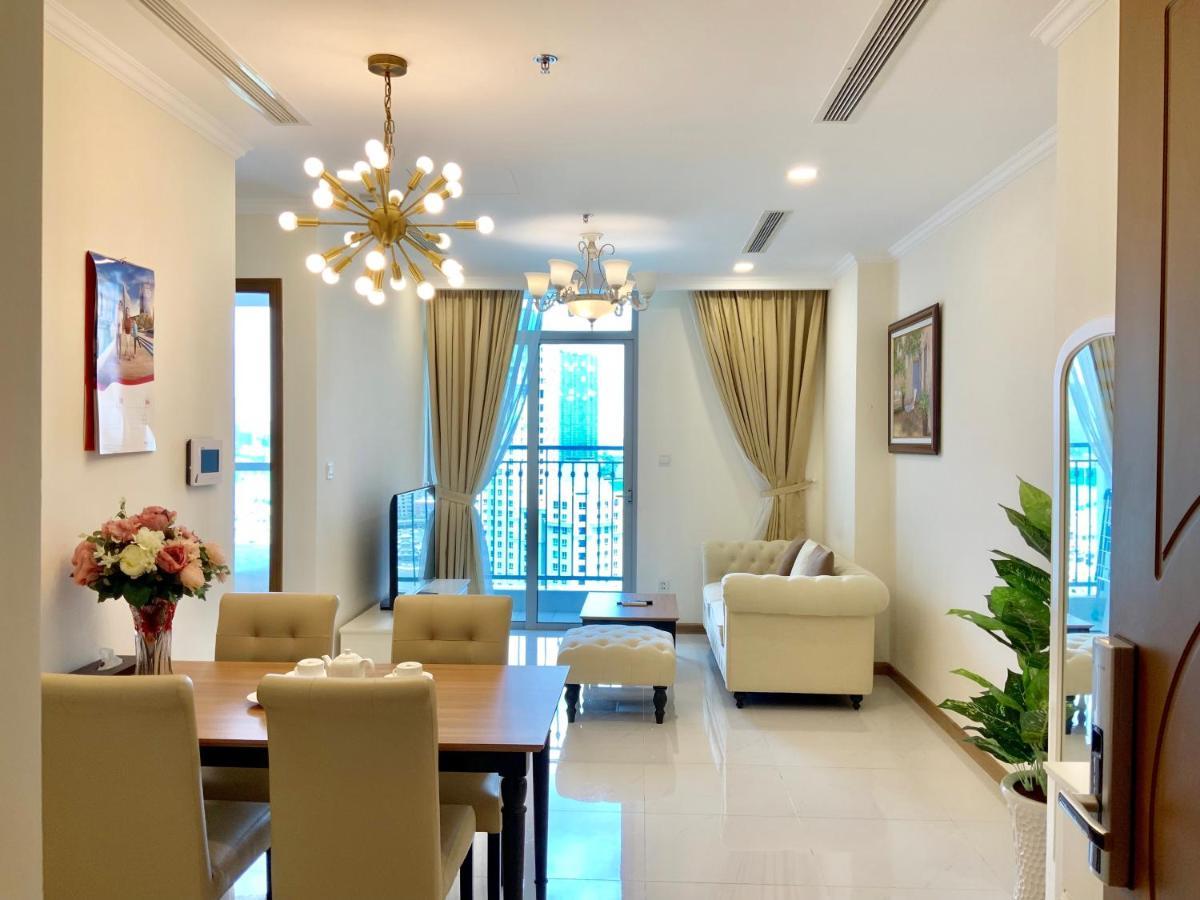 Căn hộ Luxhomes Saigon - Vinhomes Park *