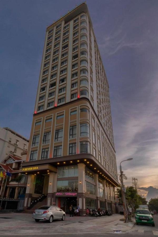 7 Seven Sea Hotel