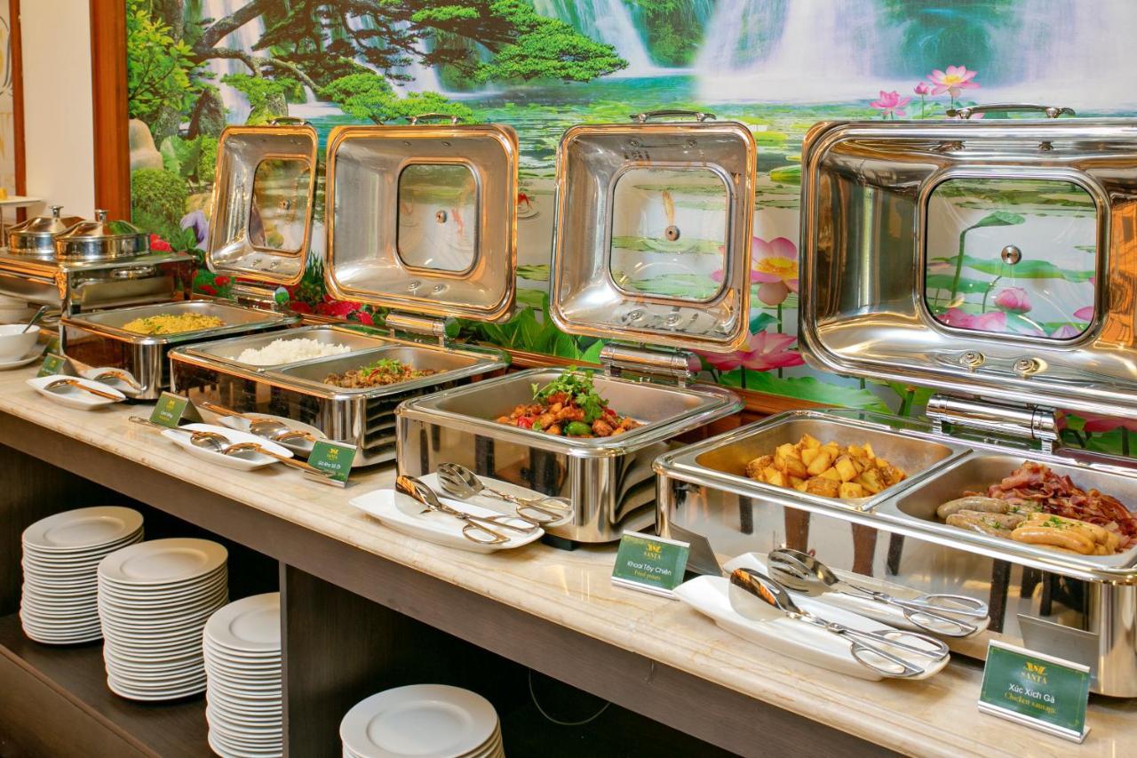 Santa Luxury Hotel