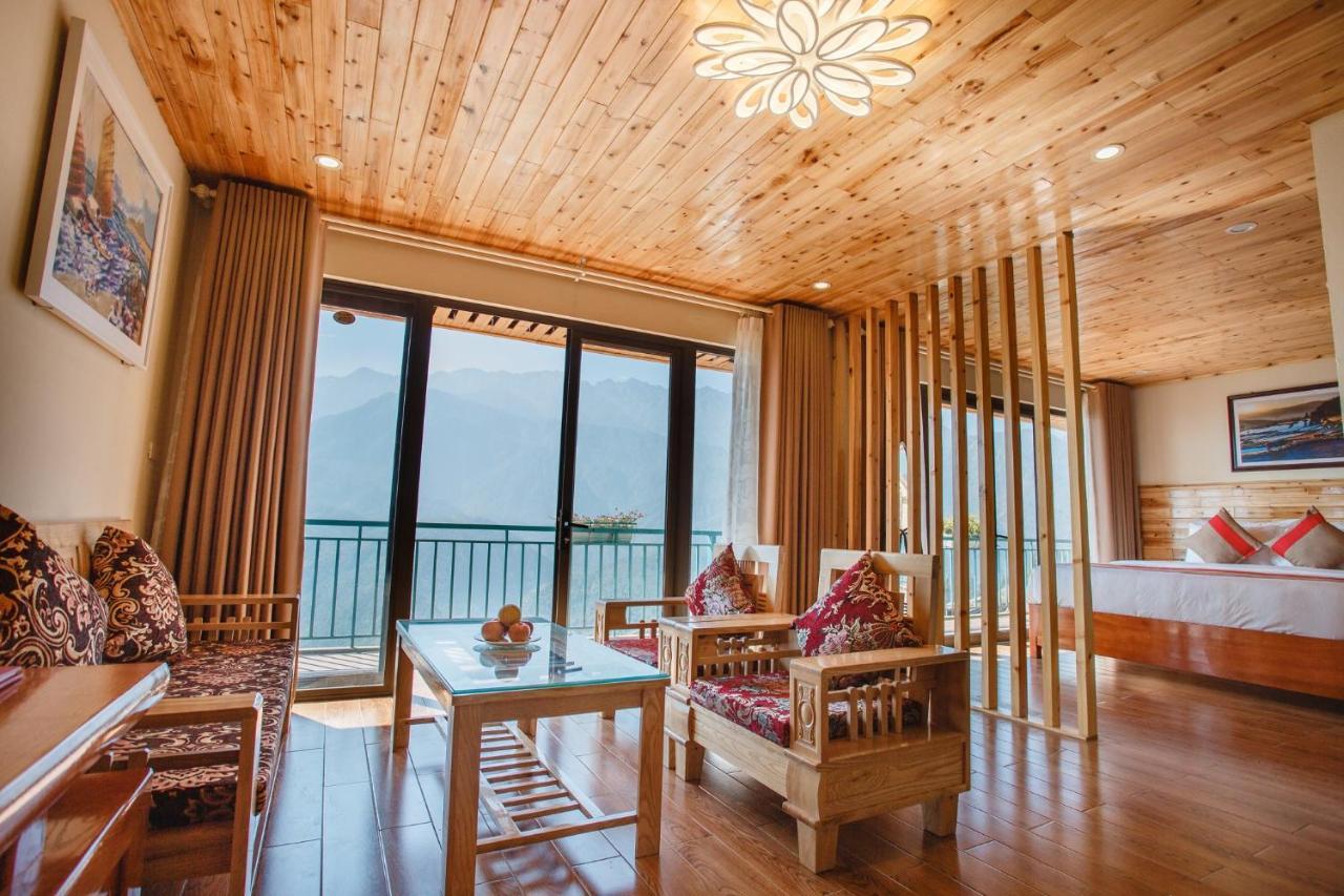 Retreat Condotel