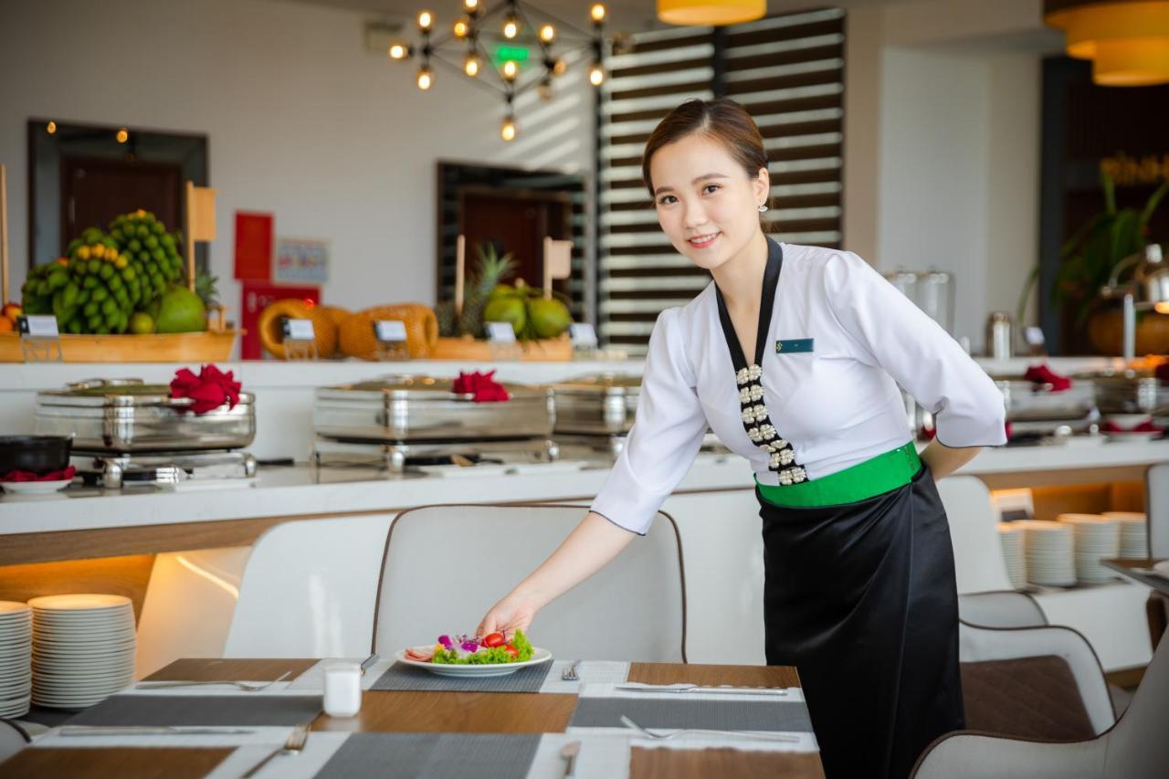 Muong Thanh Grand Bai Chay Hotel