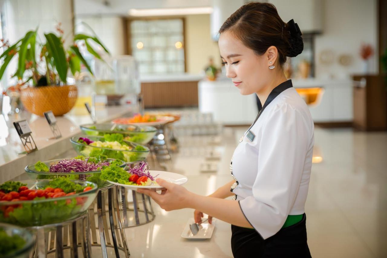 Hotel Muong Thanh Grand Bai Chay 4*