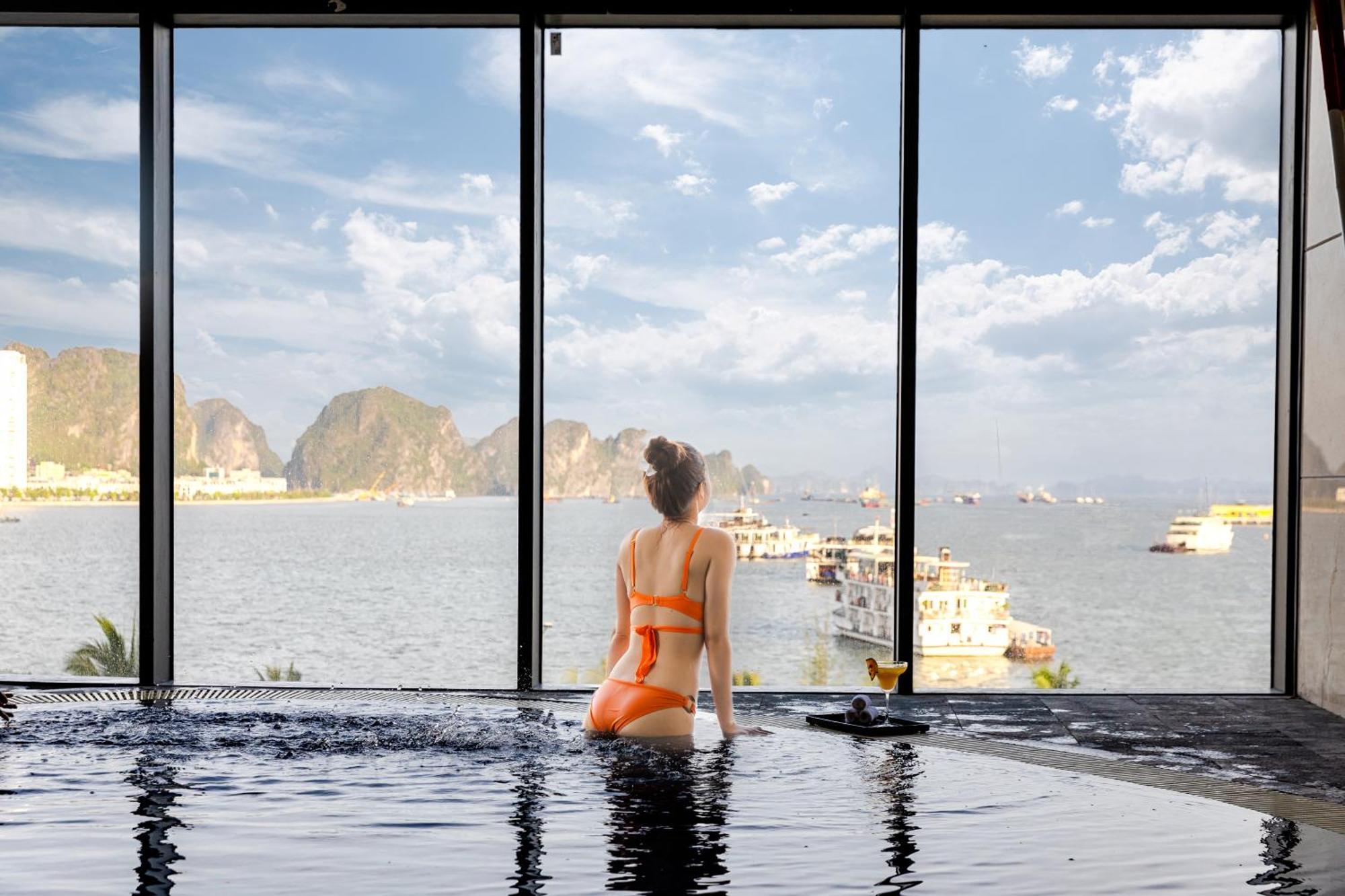 Hotel Muong Thanh Grand Bai Chay 4*