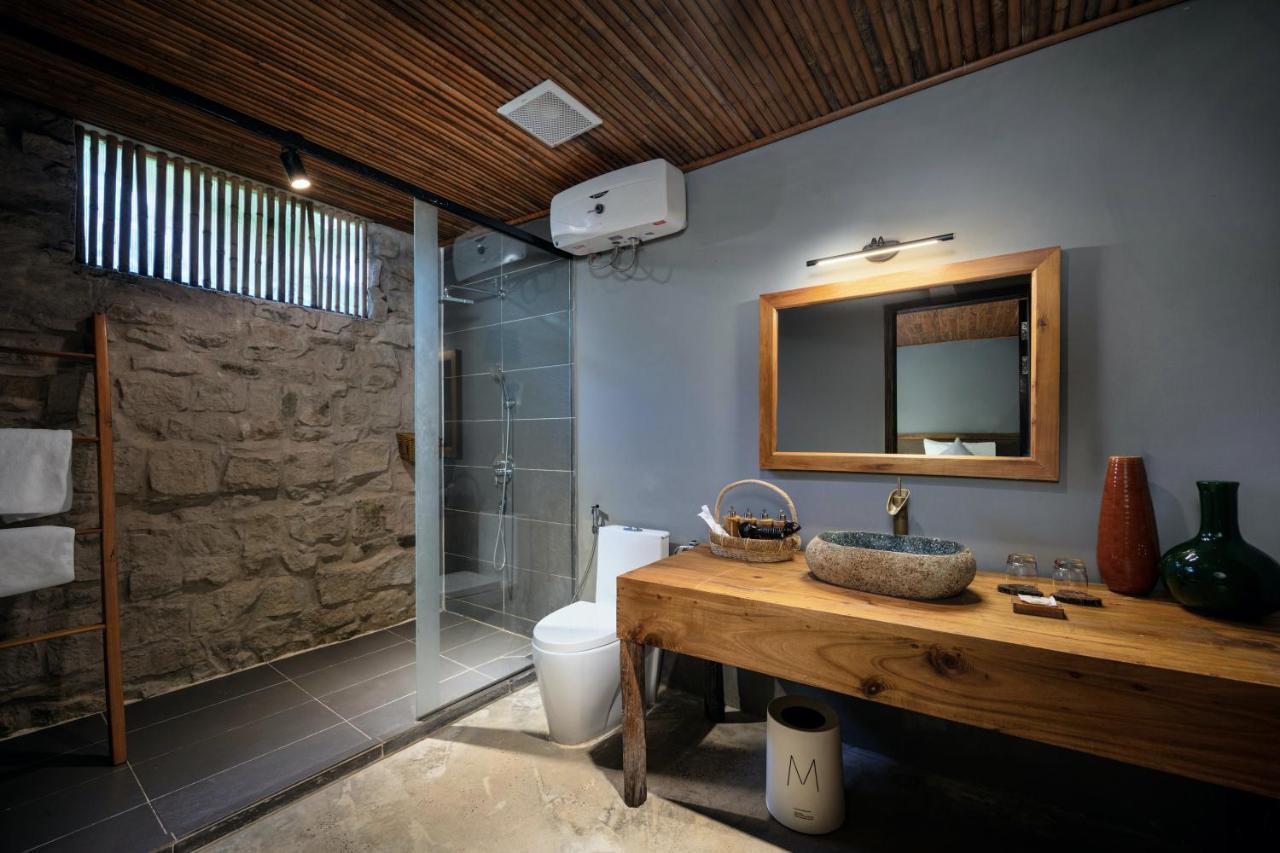 M Village Tropical 4*