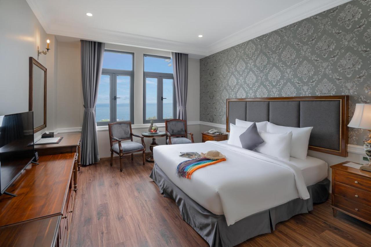 Avs Hotel