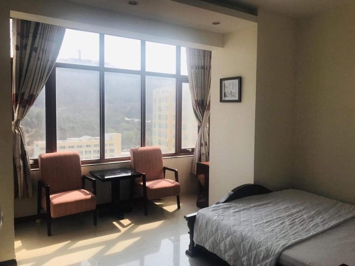 Ho Son Thinh - Apartment